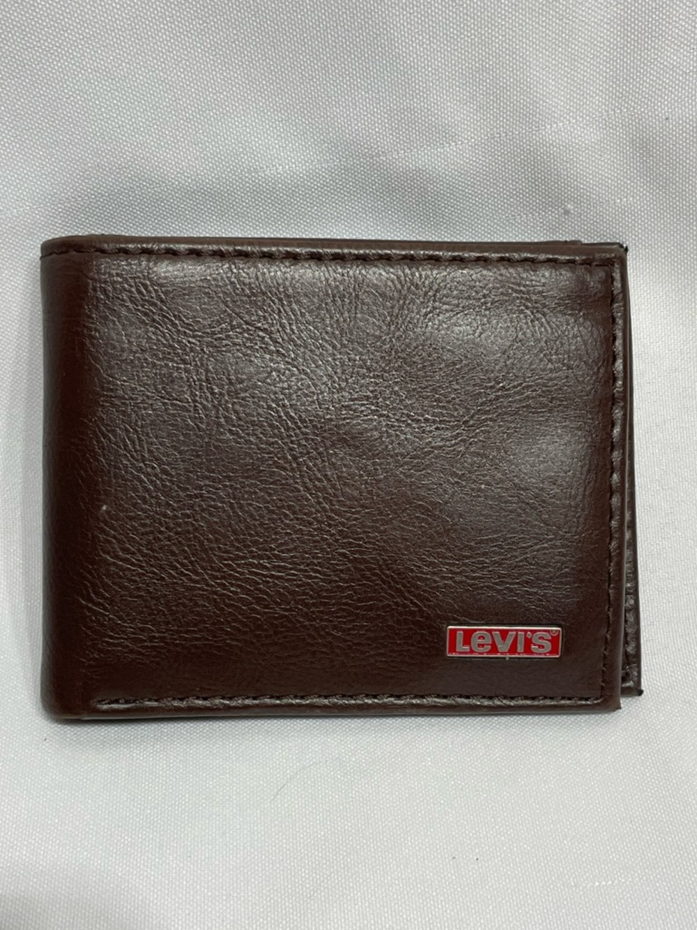 Like New Levi’s Brown Leather Bifold Wallet